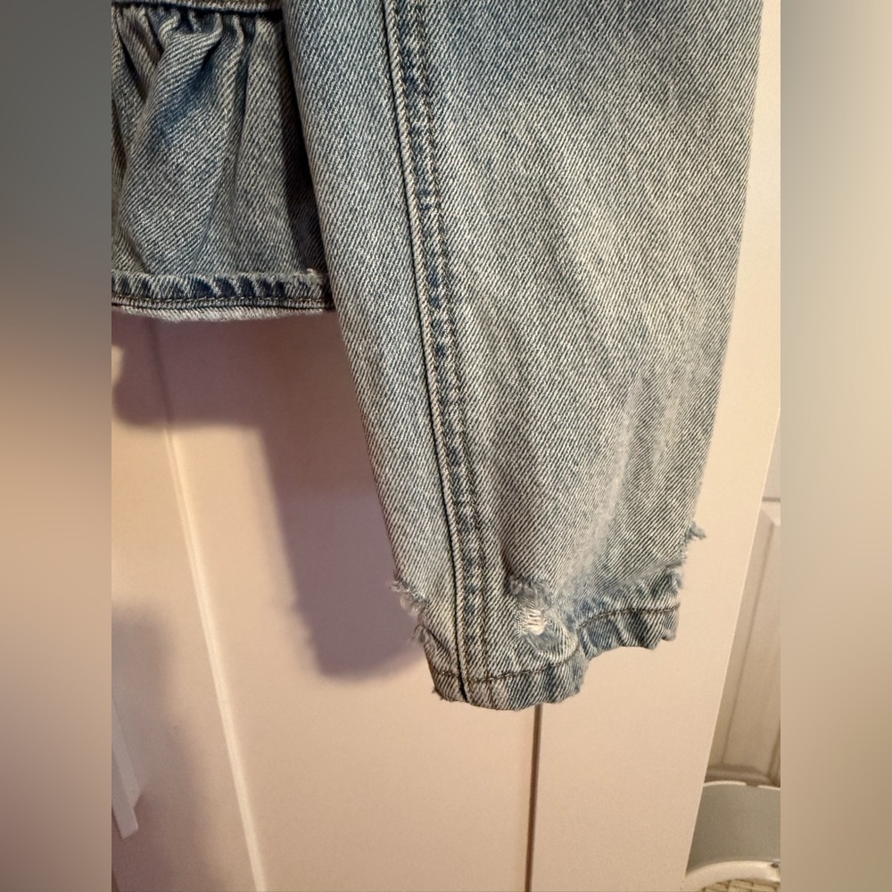 Blank NYC Denim Peplum Jacket. Used but good condition. - Picture 8 of 14